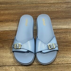 Aerie Pastel Blue Buckle Sandals Size 9 NWOT